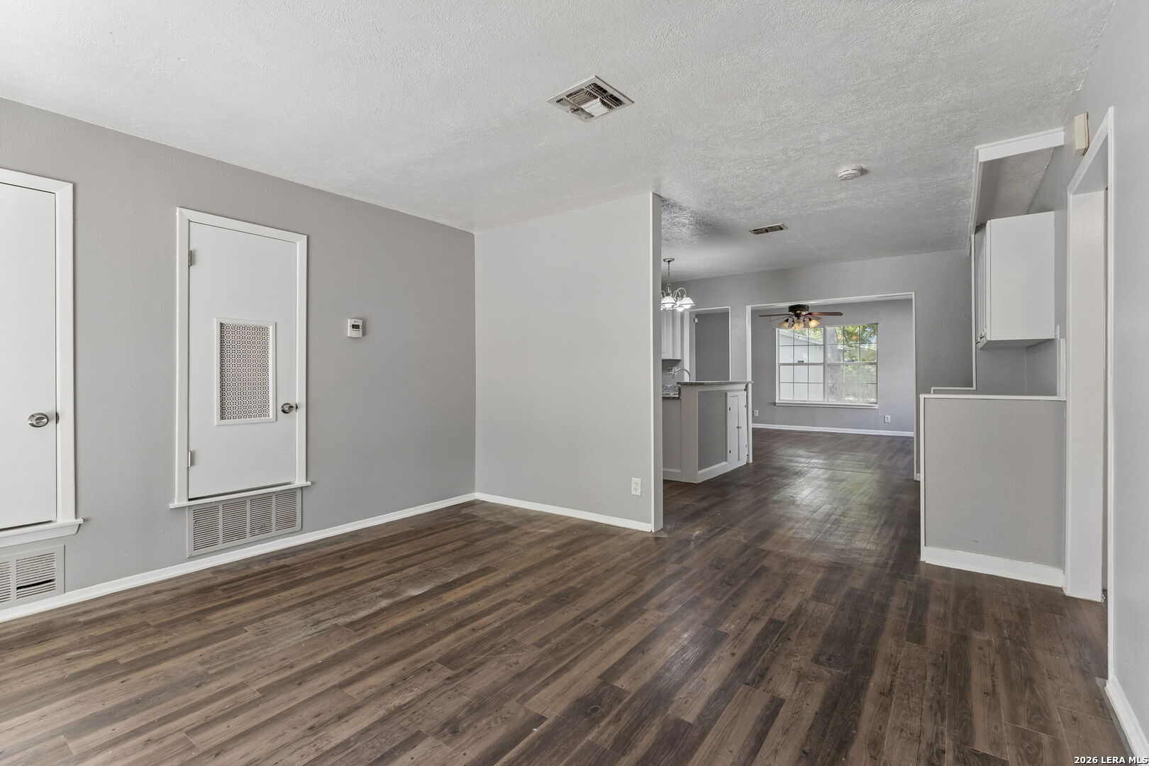 1215 Aaron Place San Antonio TX 78221