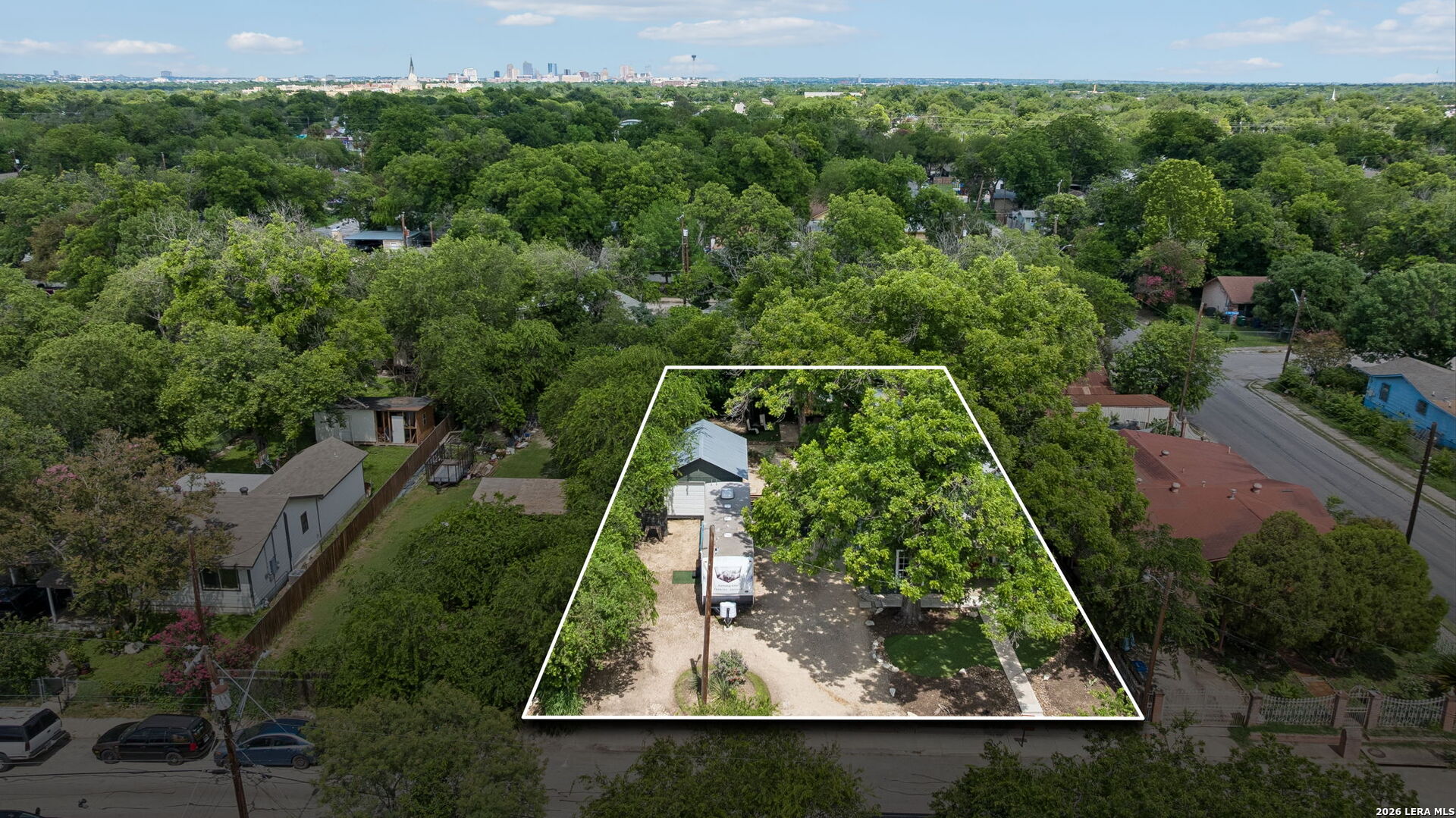 628 S San Dario Avenue San Antonio TX 78237