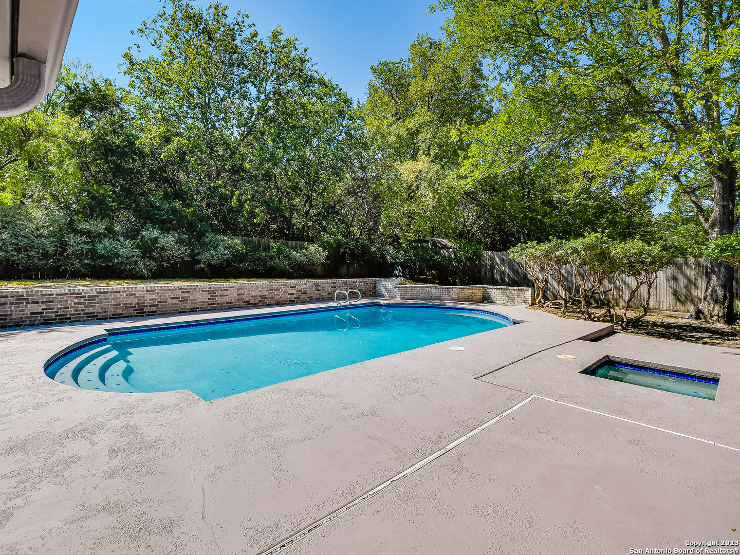 622 Many Oaks Street San Antonio TX 78232