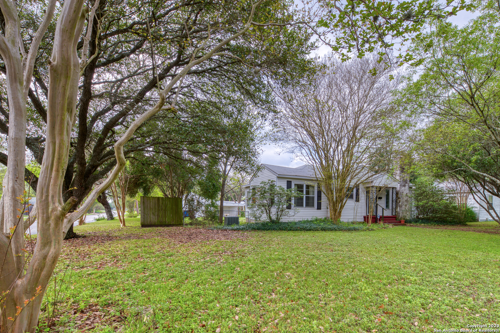 154 Larchmont Drive San Antonio TX 78209