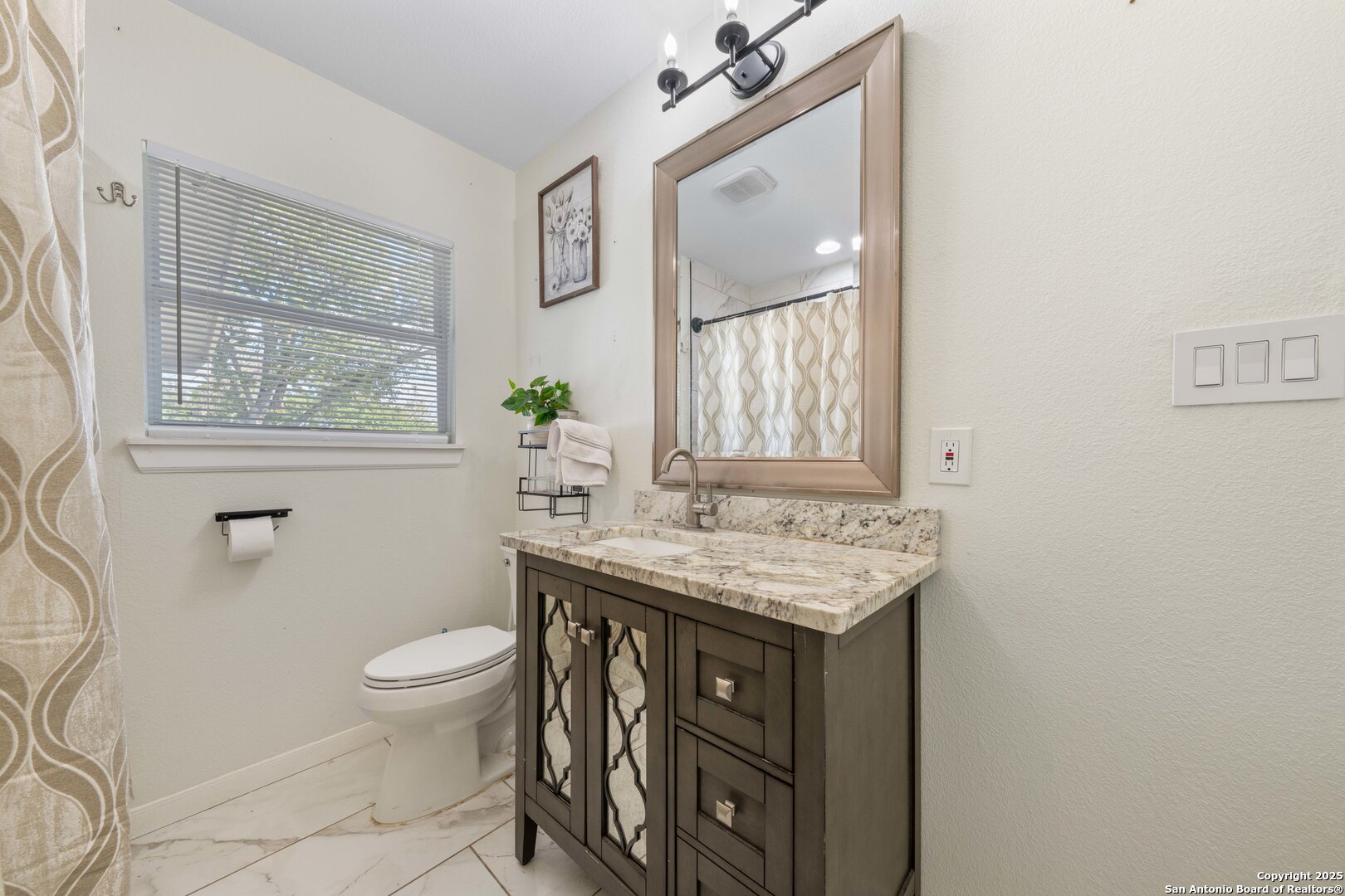 435 Savannah San Antonio TX 78213