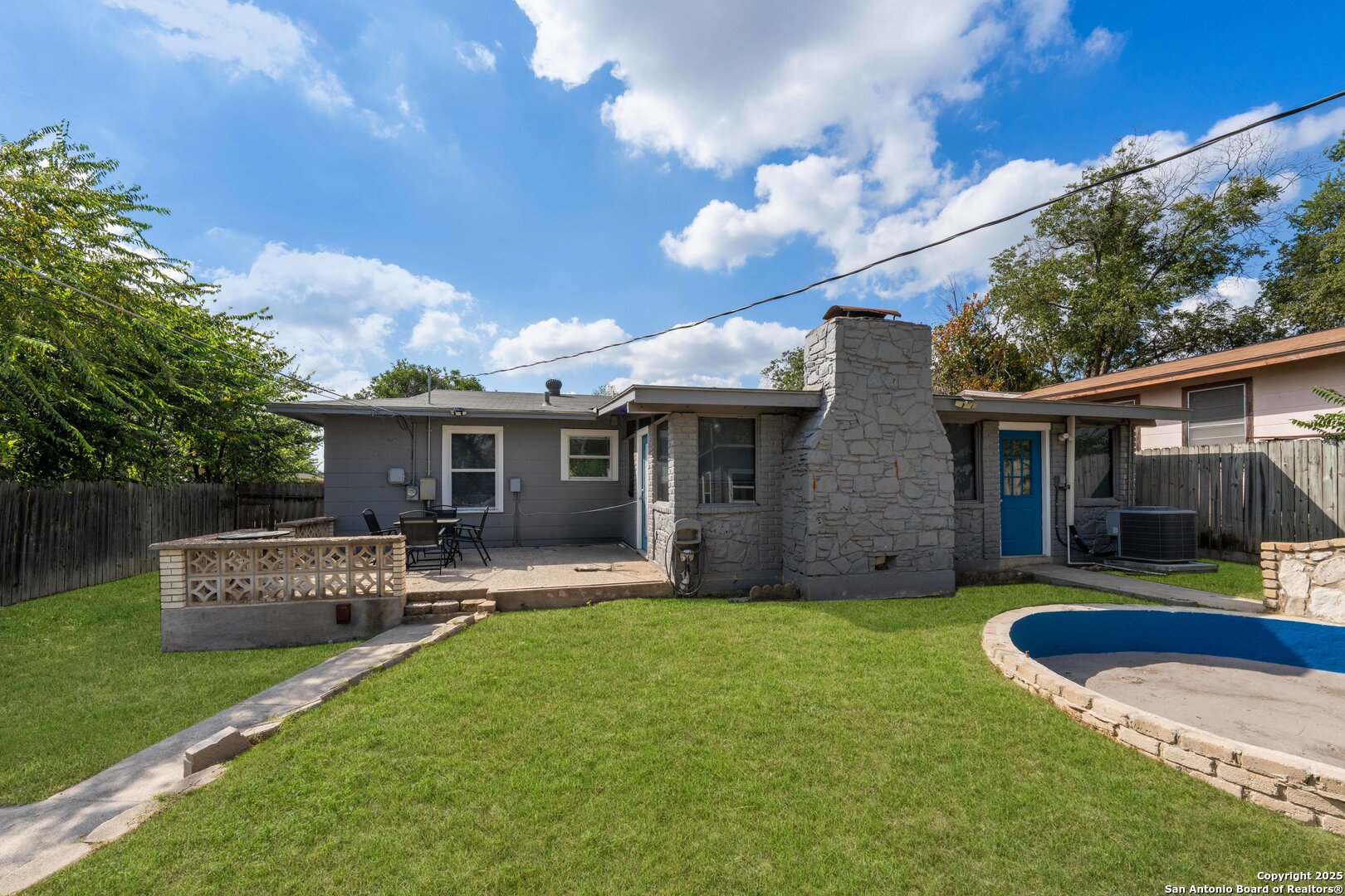 435 Savannah San Antonio TX 78213