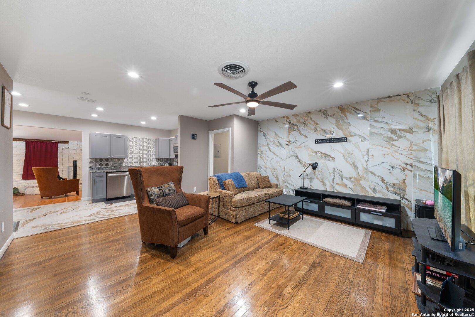 435 Savannah San Antonio TX 78213