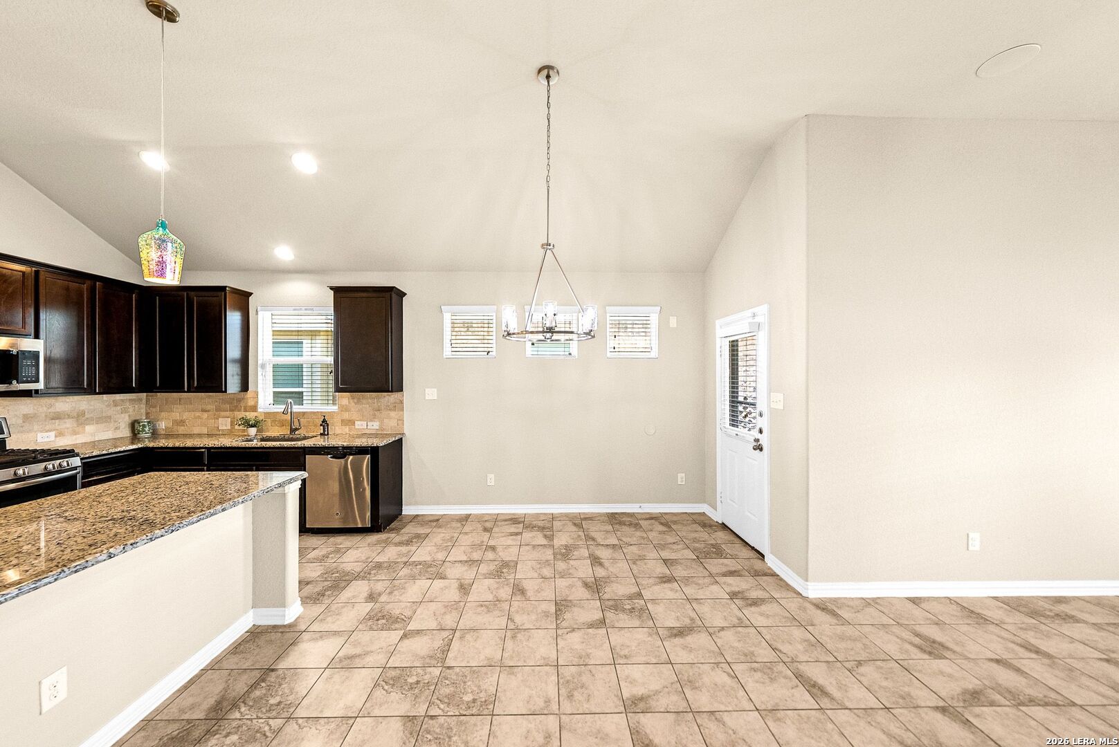 7935 Headwaters Trail San Antonio TX 78254