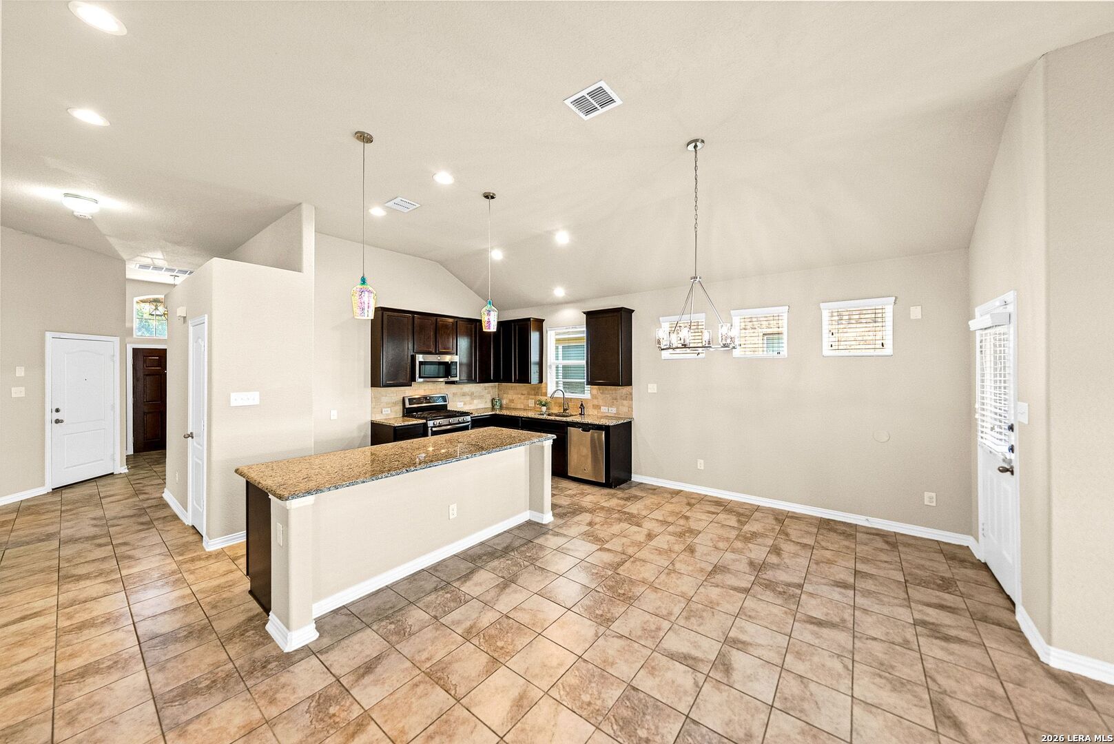7935 Headwaters Trail San Antonio TX 78254