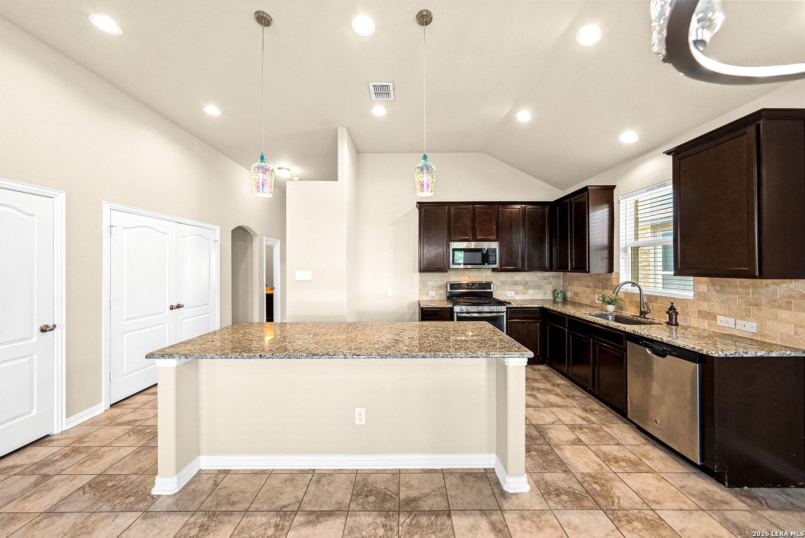 7935 Headwaters Trail San Antonio TX 78254