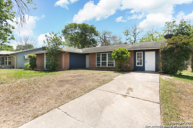 8826 Adams Hill Drive San Antonio TX 78227