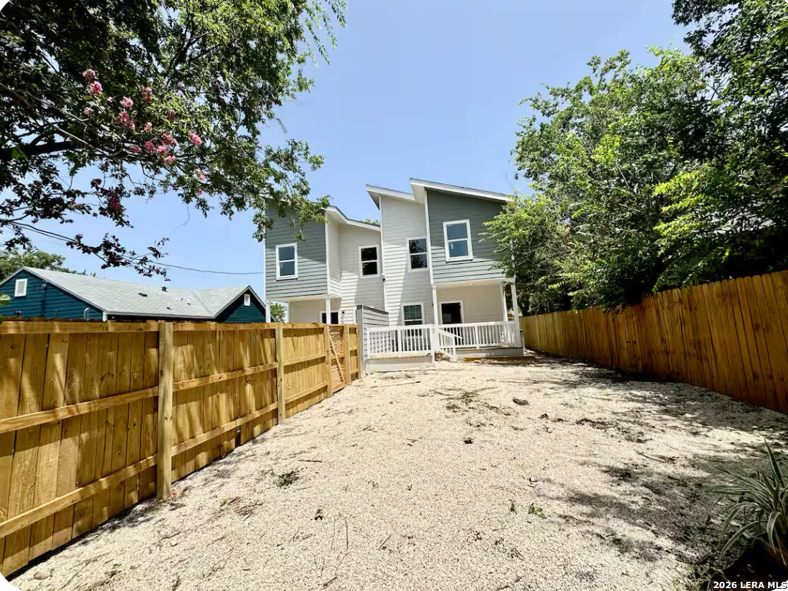 1414 Hicks San Antonio TX 78210