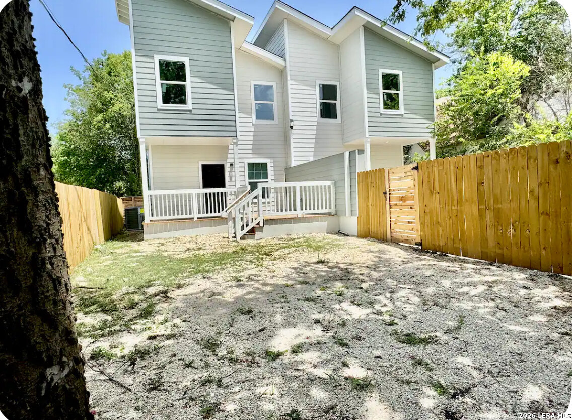 1414 Hicks San Antonio TX 78210