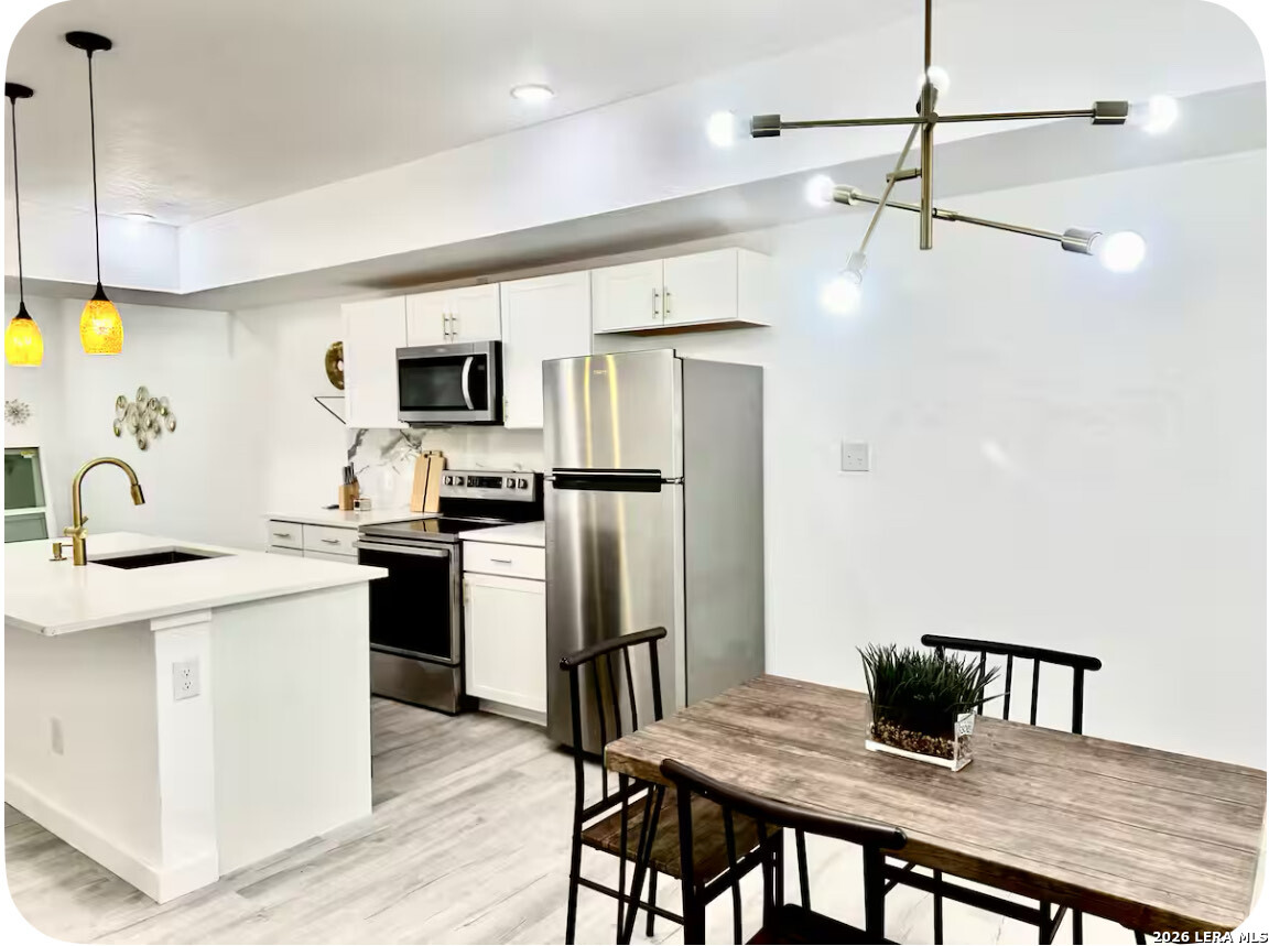 1414 Hicks San Antonio TX 78210