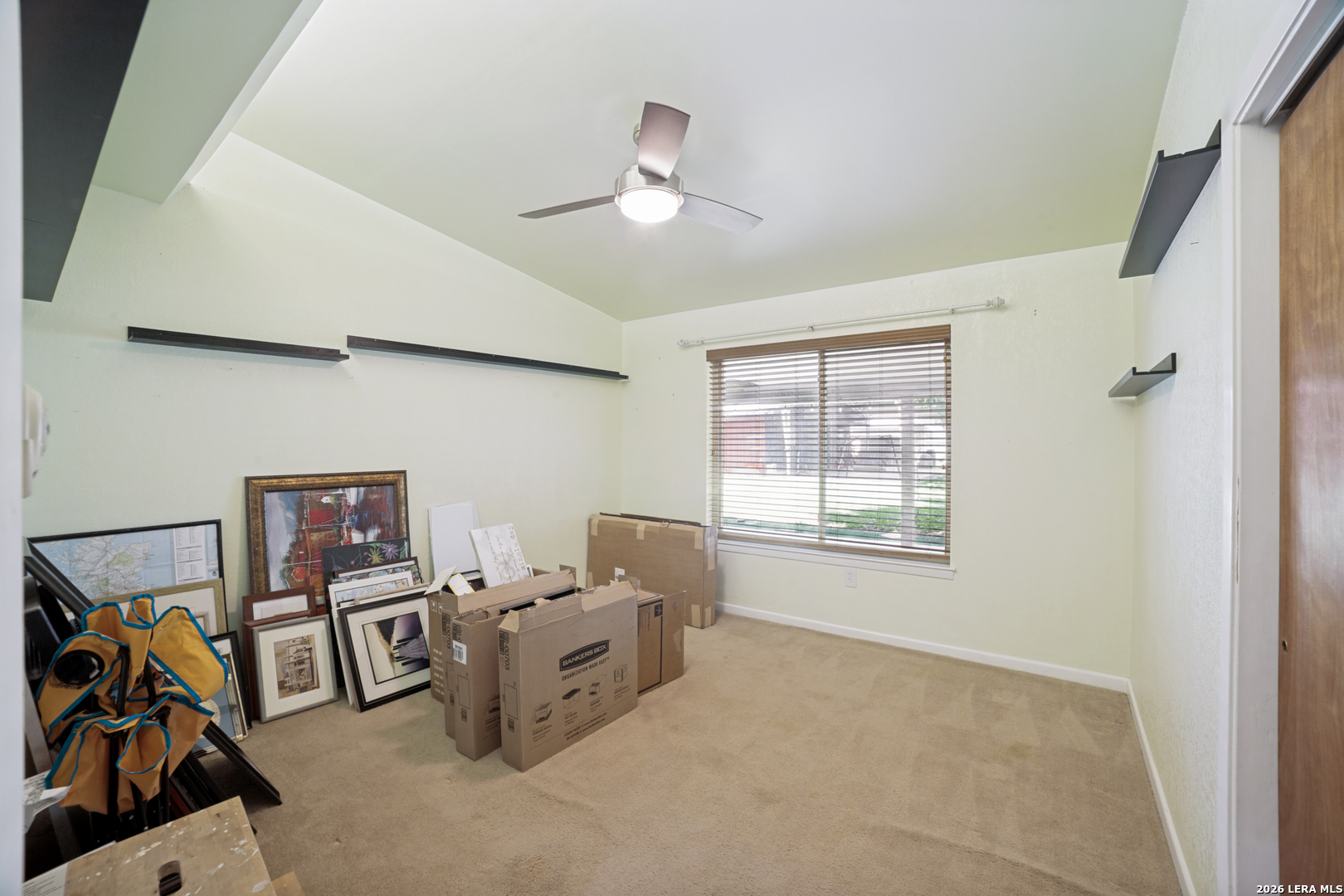 206 Jay Drive Devine TX 78016