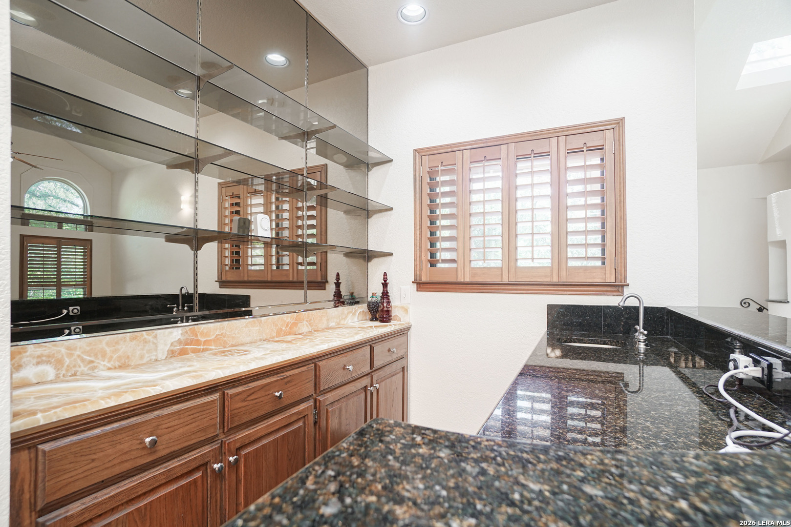 15551 Dawn Crest San Antonio TX 78248