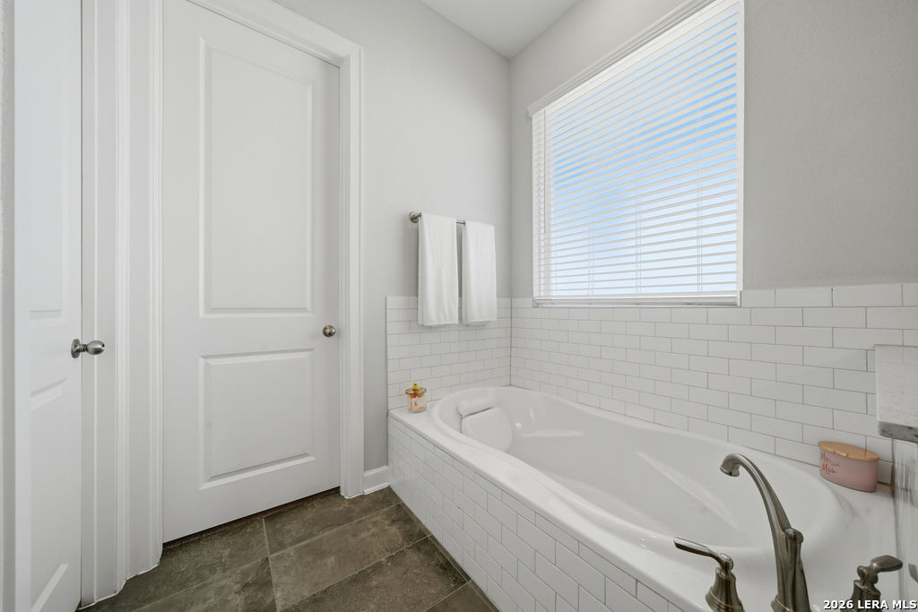 3711 Eliberis San Antonio TX 78261
