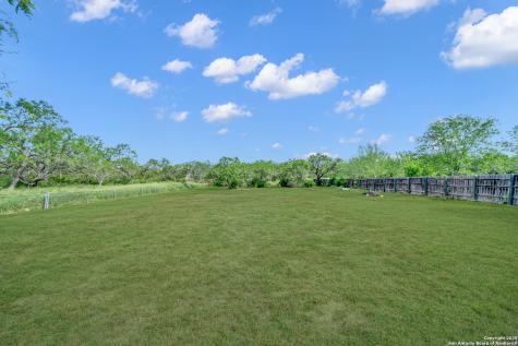 505 Olive Street Jourdanton TX 78026