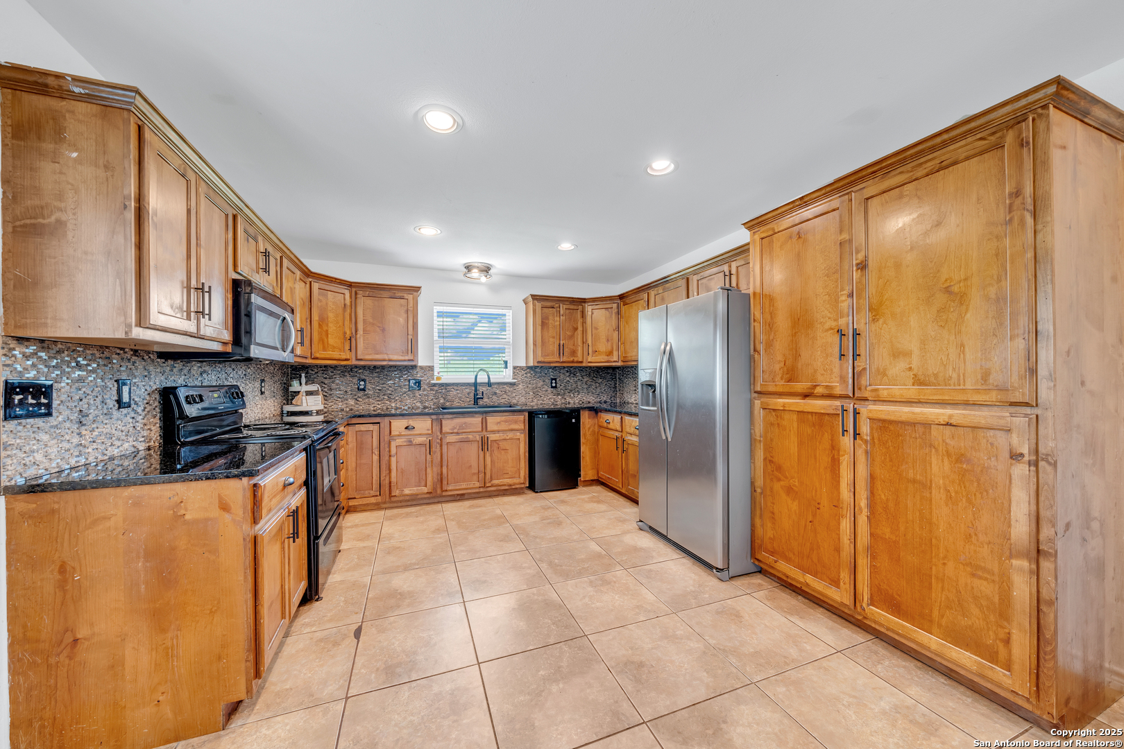 505 Olive Street Jourdanton TX 78026