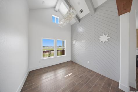 207 Hidden Ranch Floresville TX 78114
