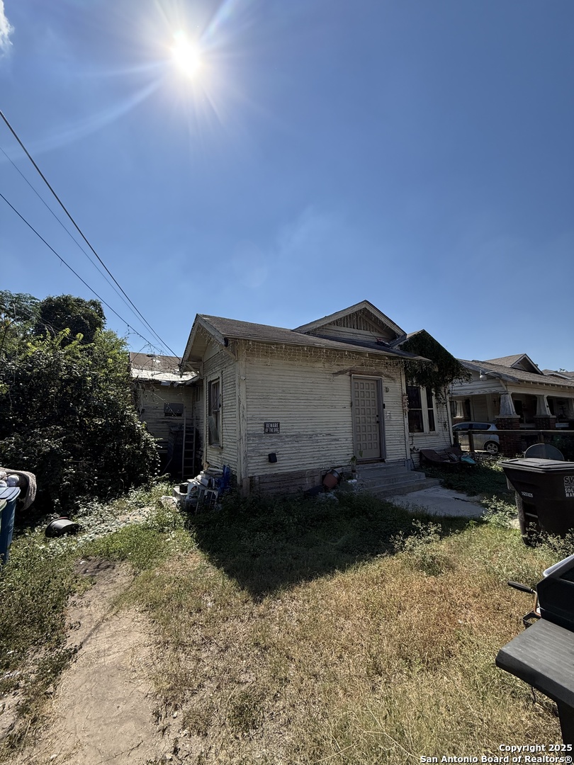 1614 Virginia San Antonio TX 78203