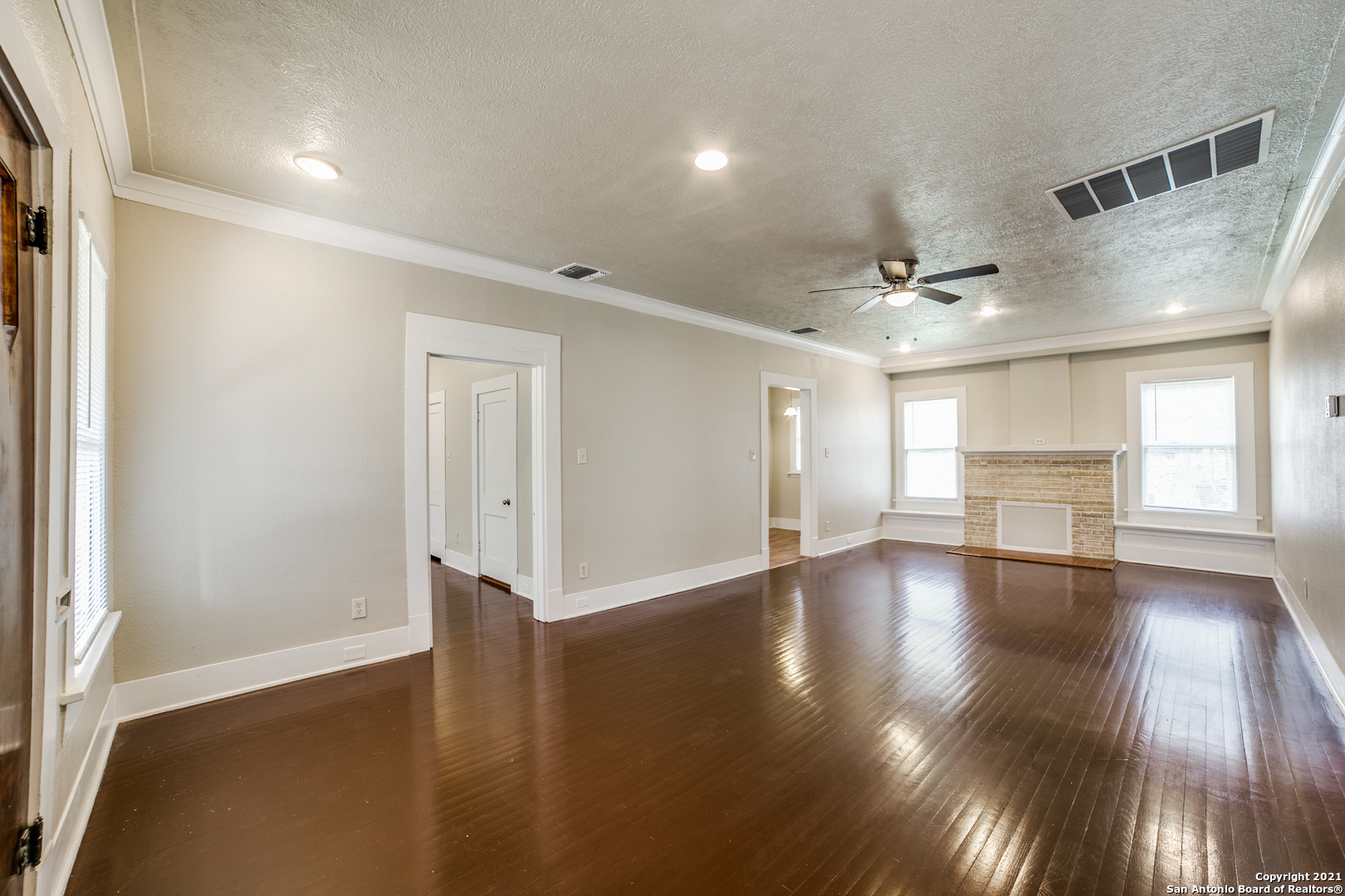 1139 Rigsby Avenue San Antonio TX 78210