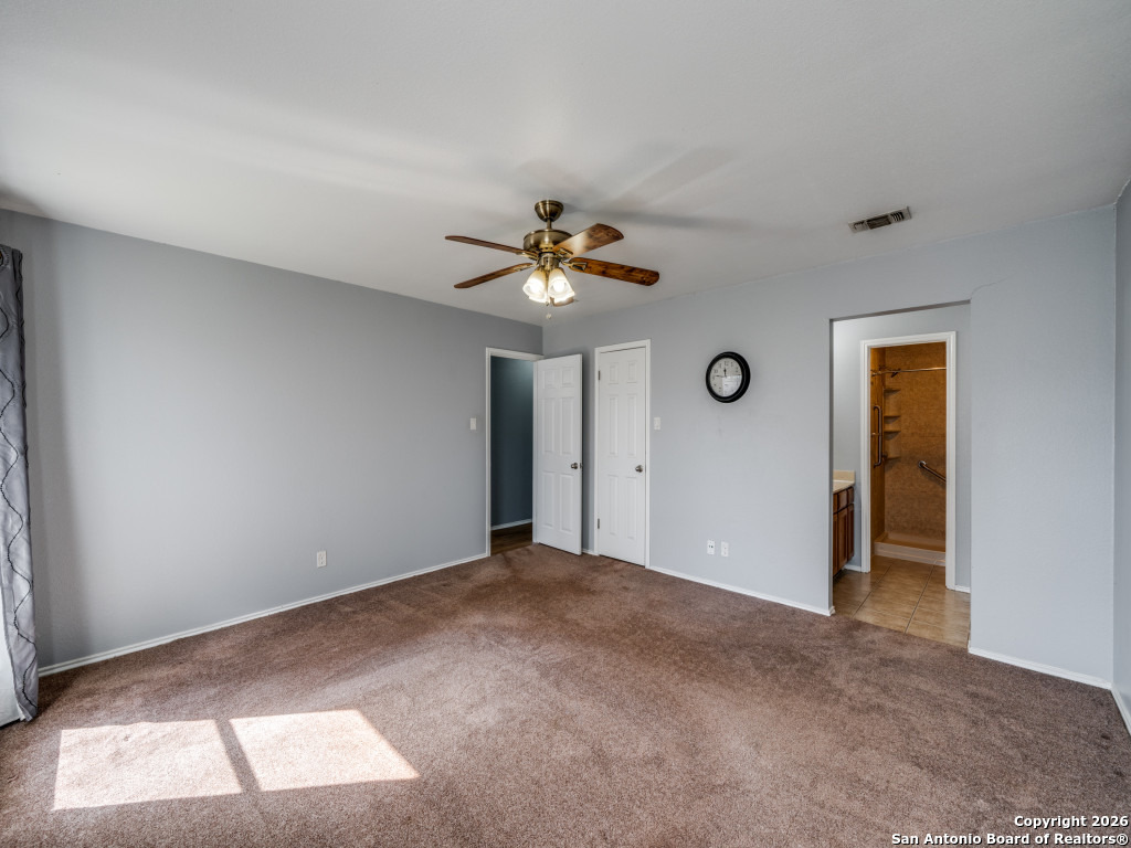 206 Meadowland Universal City TX 78148
