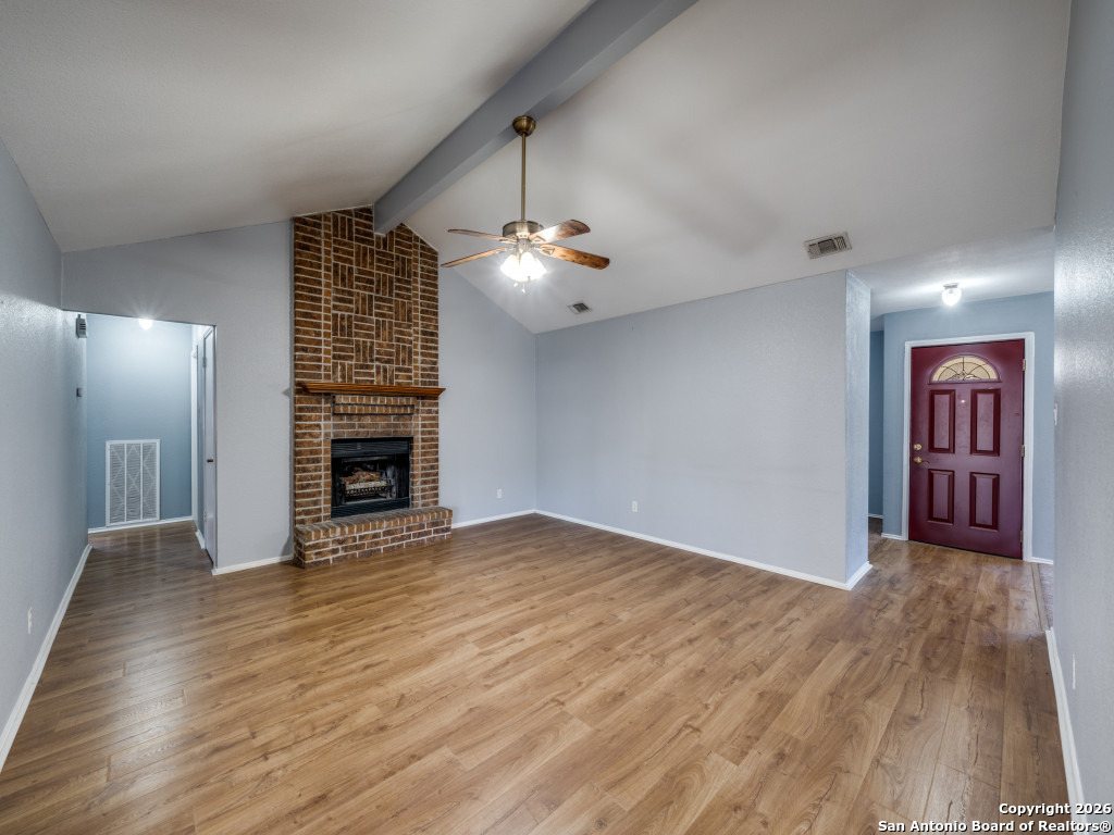 206 Meadowland Universal City TX 78148