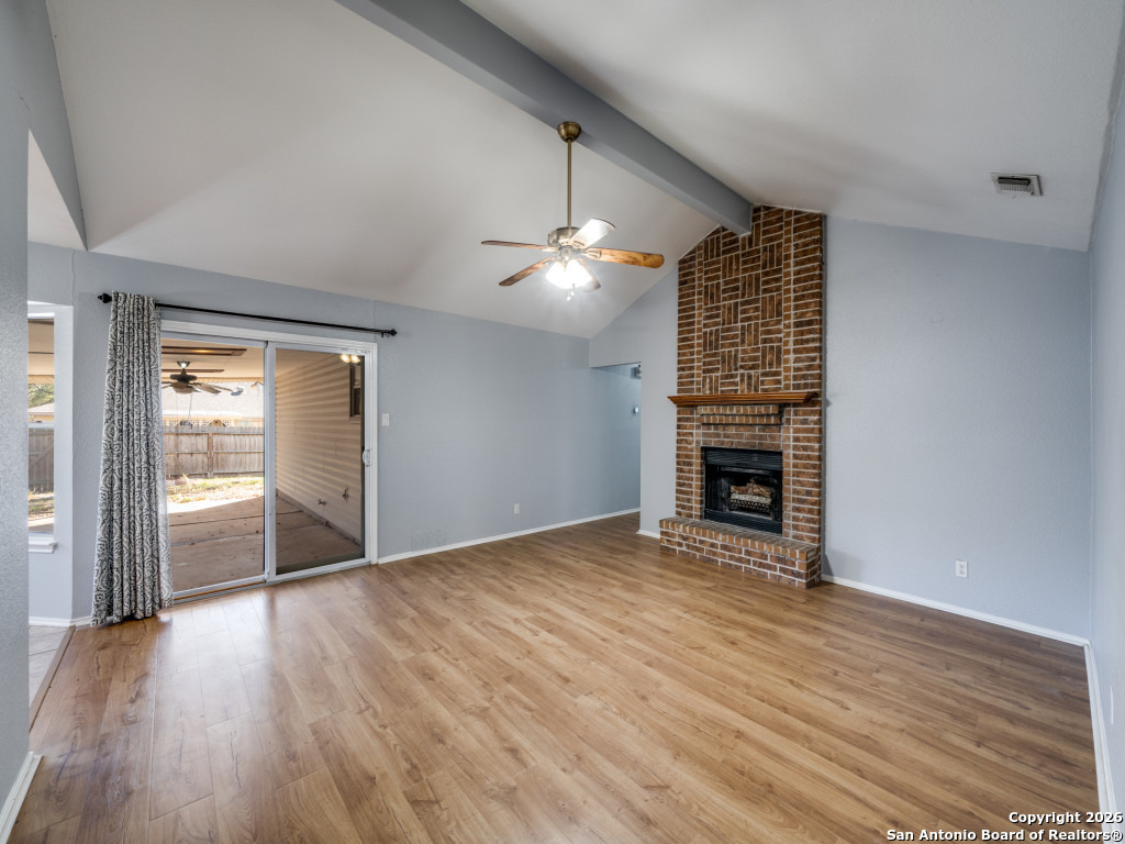 206 Meadowland Universal City TX 78148