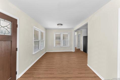 2236 Schley San Antonio TX 78210