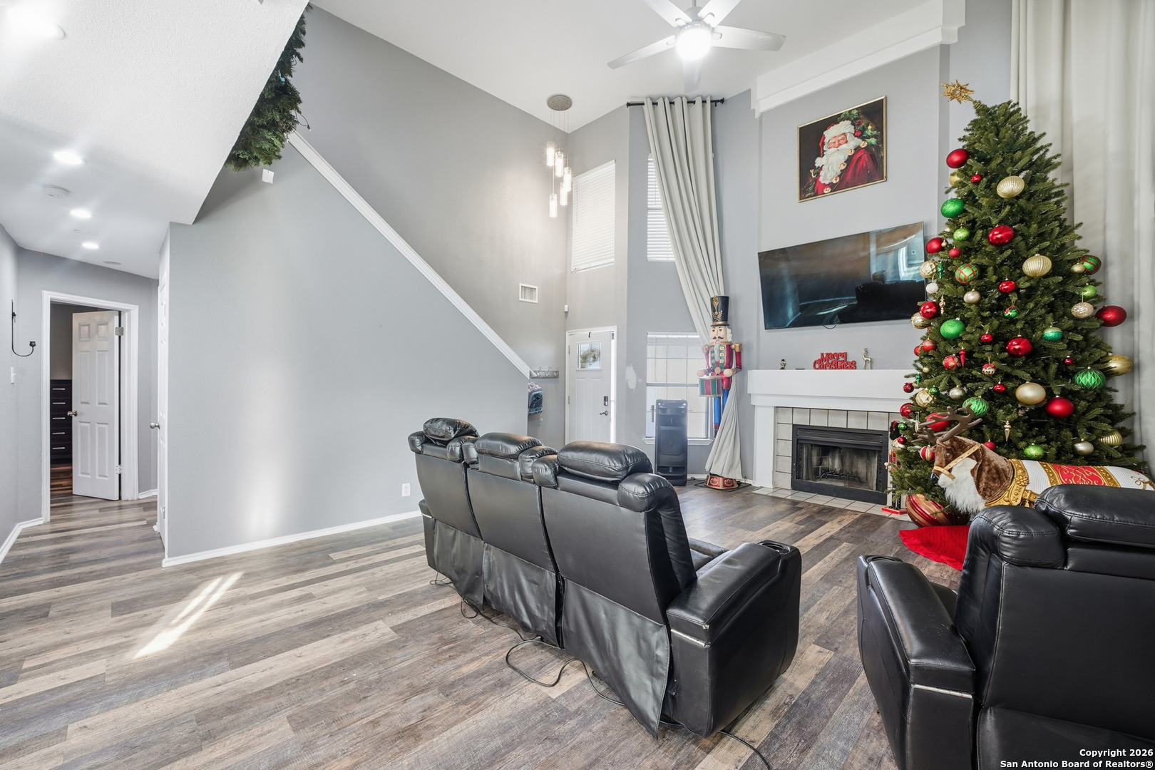301 Cypressgarden San Antonio TX 78245