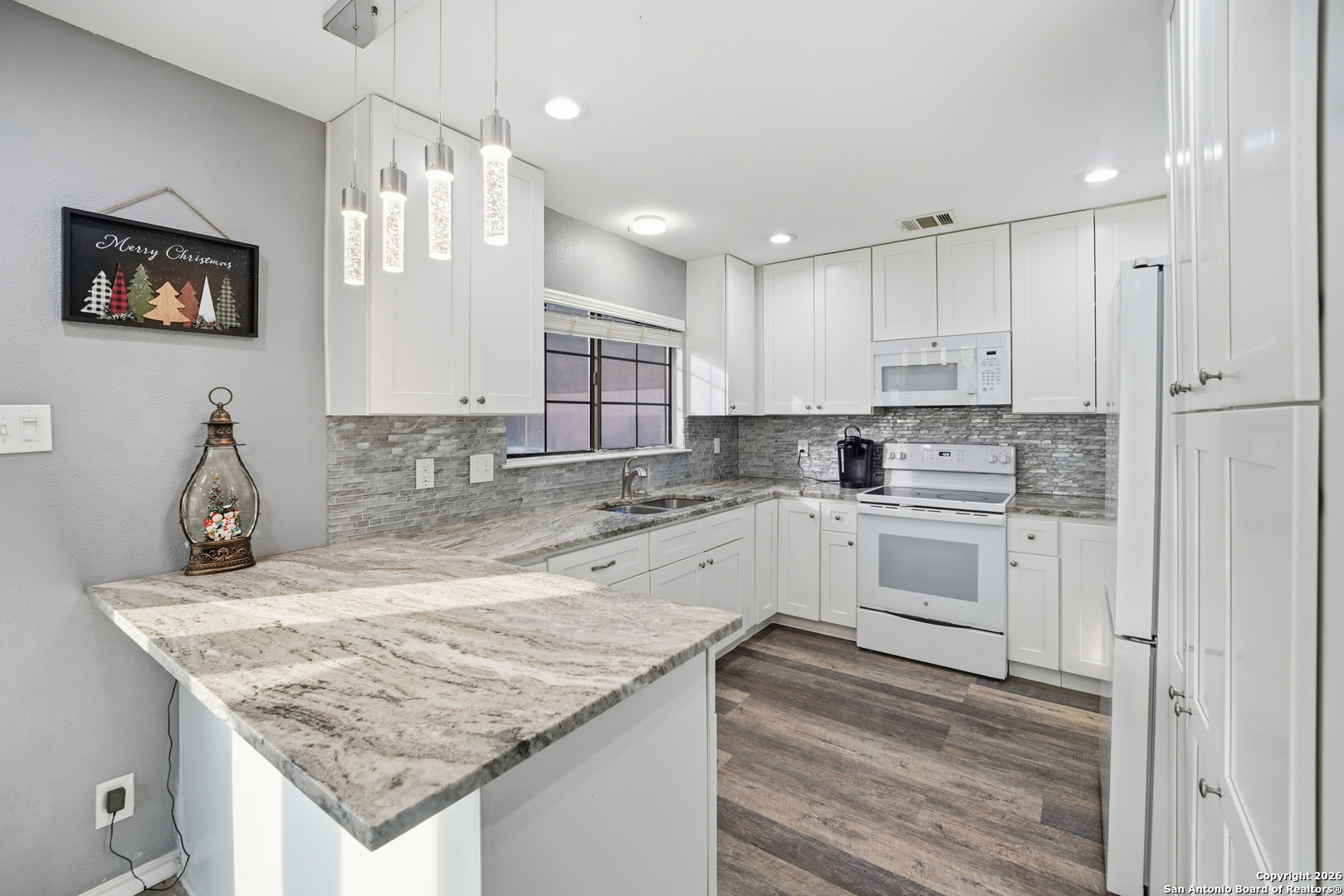301 Cypressgarden San Antonio TX 78245