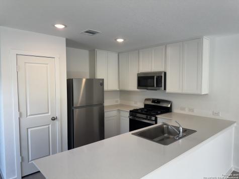 231 Ottawa Way New Braunfels TX 78130