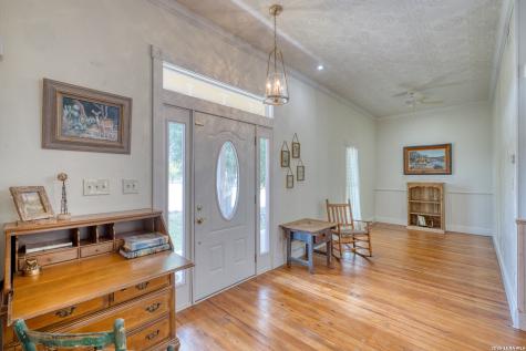 28 N River Place Road Rio Frio TX 78879