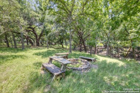 28 N River Place Road Rio Frio TX 78879