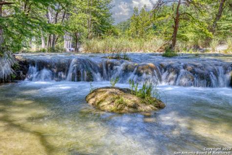 28 N River Place Road Rio Frio TX 78879