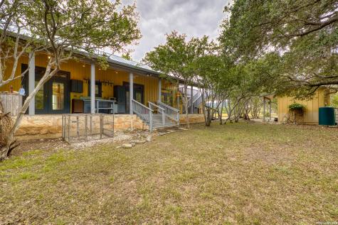 28 N River Place Road Rio Frio TX 78879