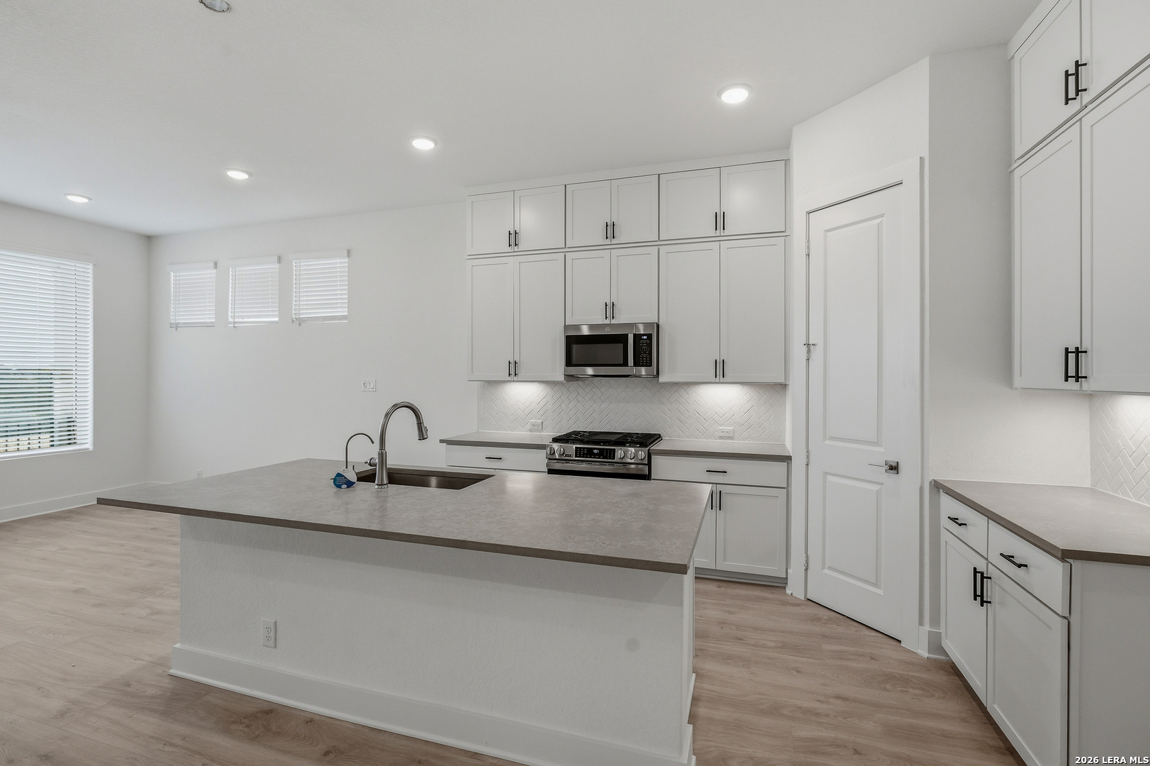 2202 Briggs Summit San Antonio TX 78245