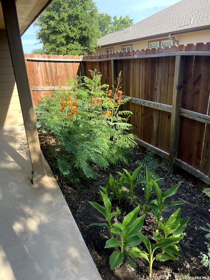 8311 White Mulberry San Antonio TX 78254