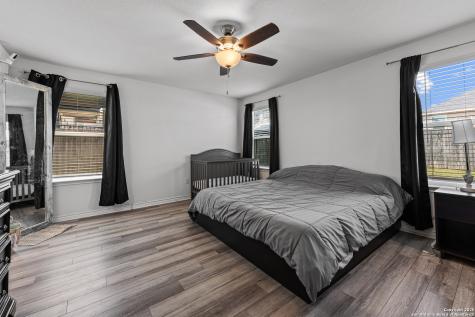 11221 Amberina San Antonio TX 78245