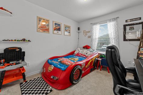 11221 Amberina San Antonio TX 78245