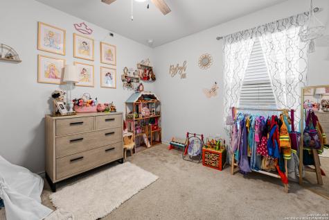 11221 Amberina San Antonio TX 78245