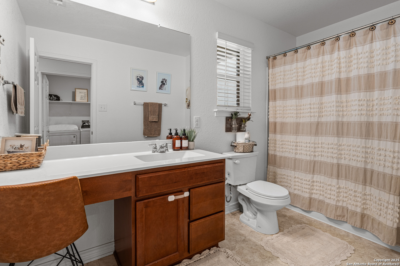 11221 Amberina San Antonio TX 78245