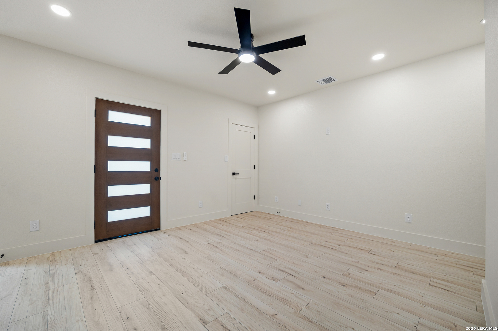 2015 Potosi San Antonio TX 78207