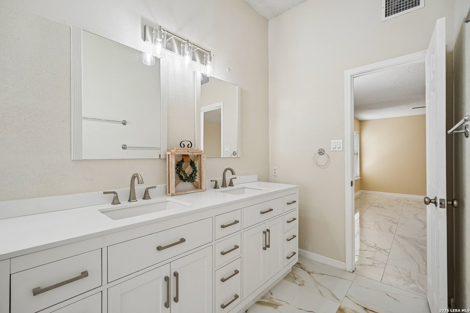 16922 Vista Briar Drive San Antonio TX 78247