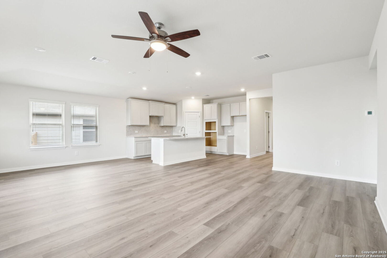 112 Shelton Pass Cibolo TX 78108