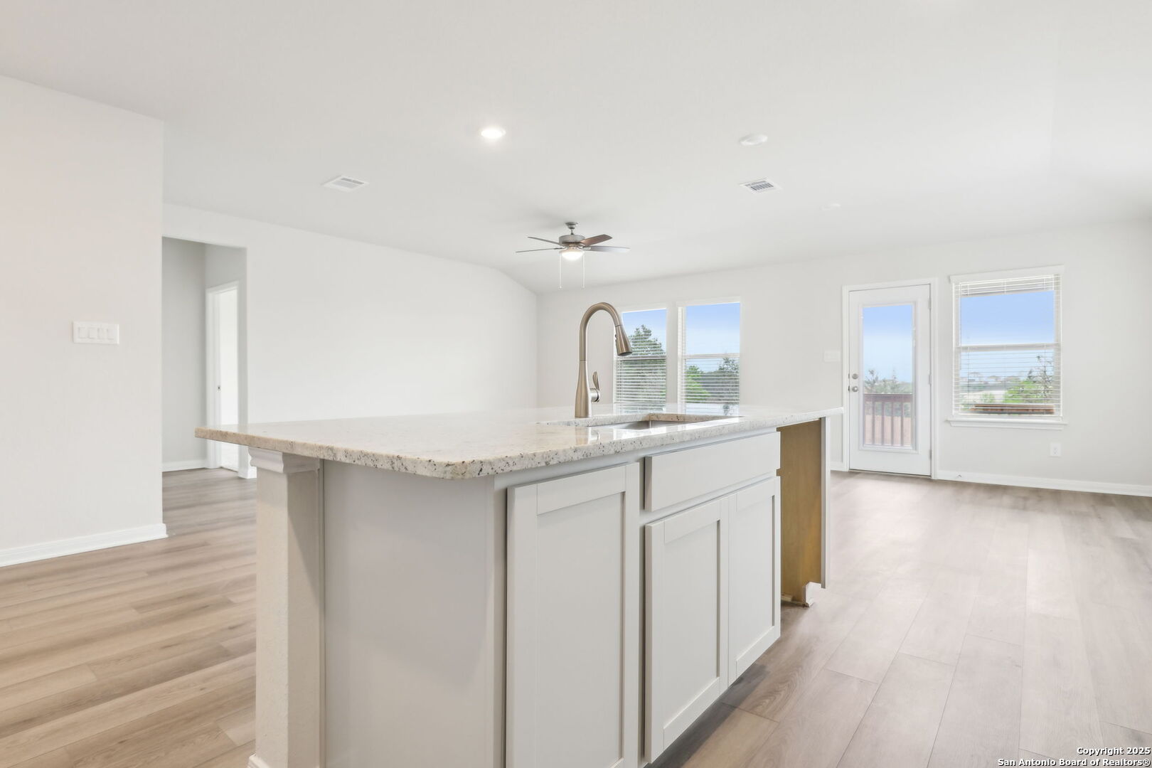 112 Shelton Pass Cibolo TX 78108