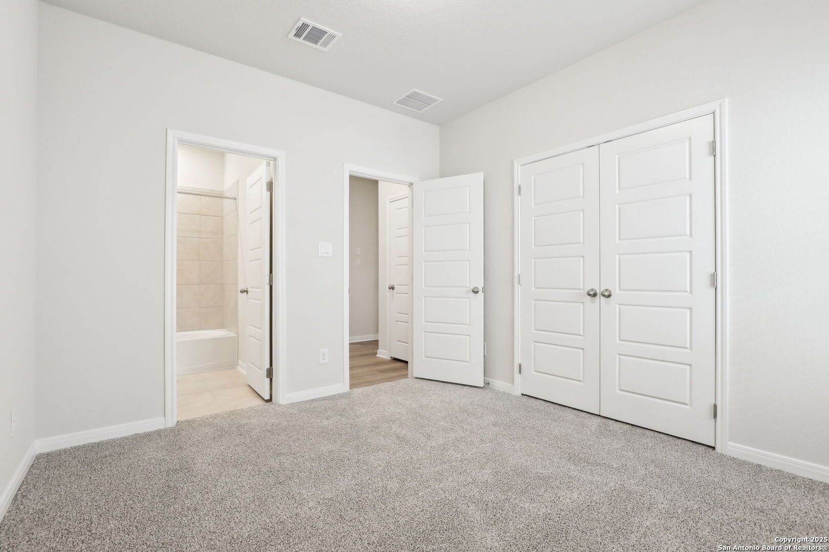 112 Shelton Pass Cibolo TX 78108