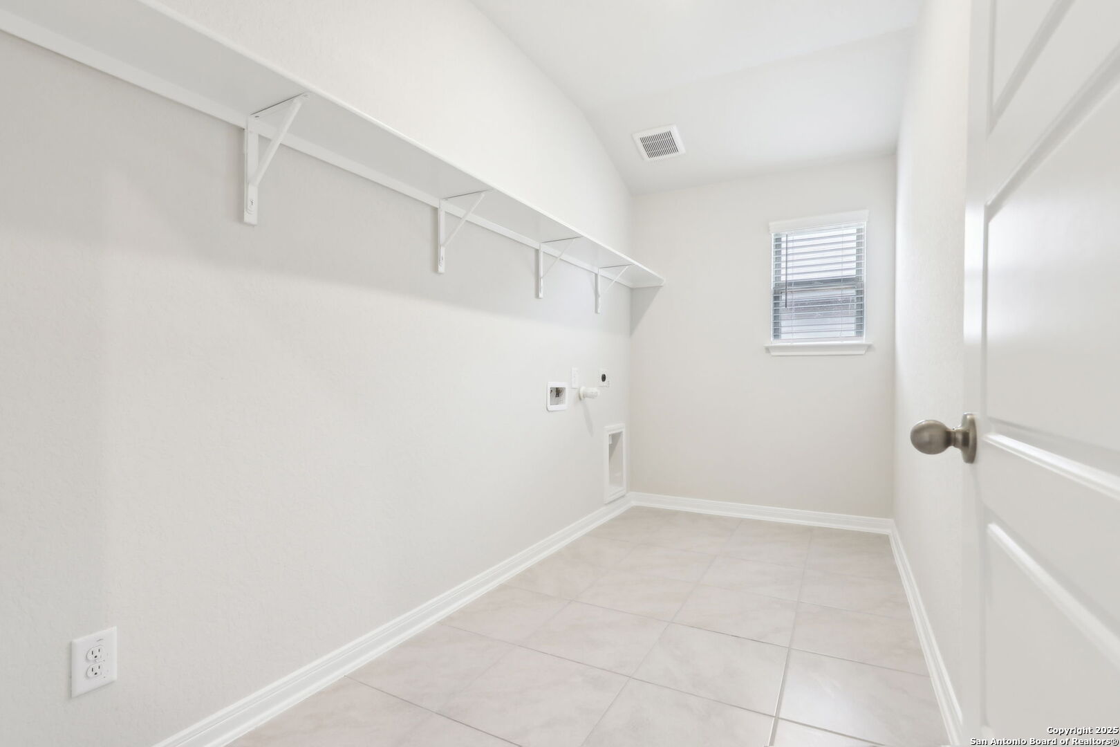 112 Shelton Pass Cibolo TX 78108