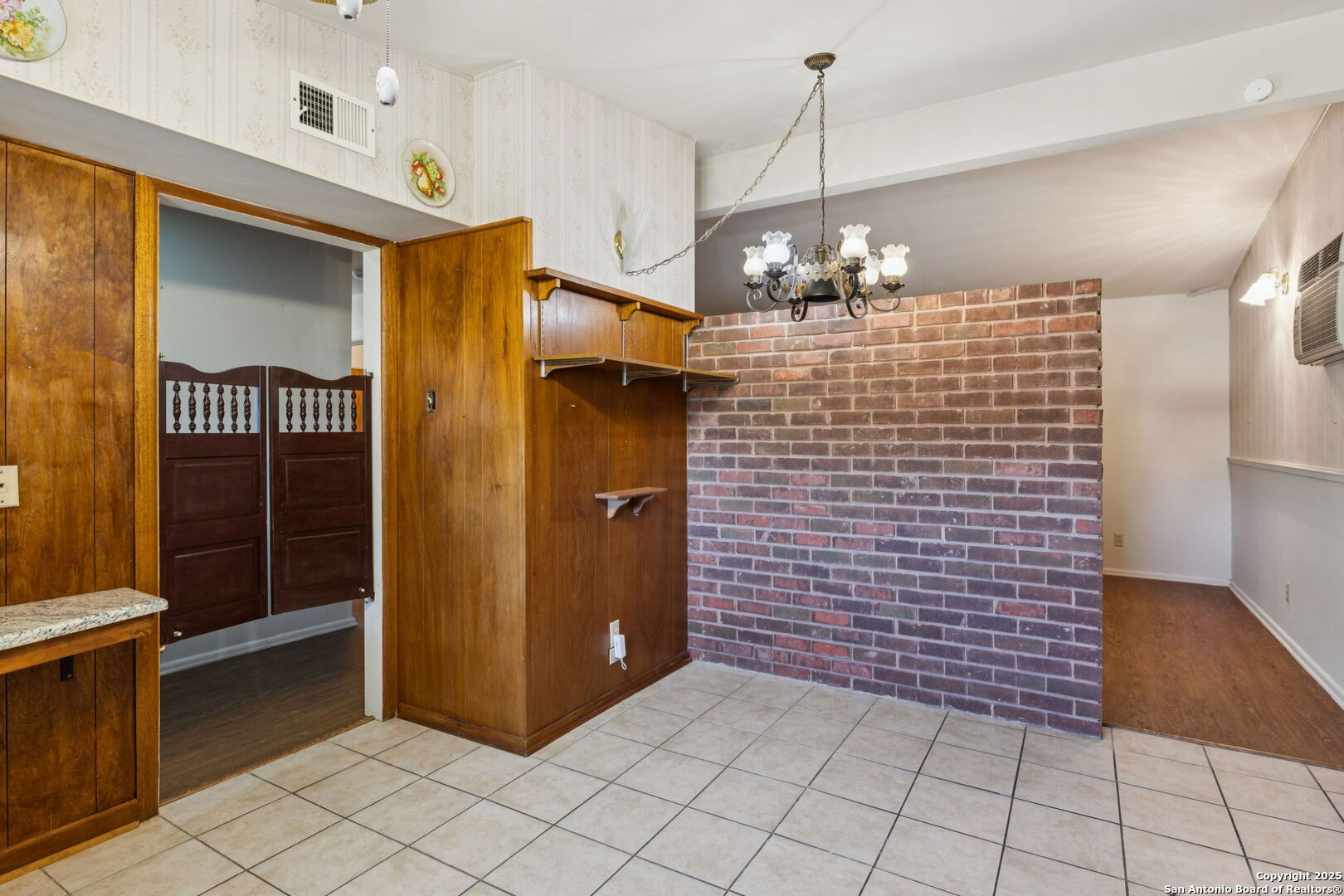 4518 Tropical San Antonio TX 78218