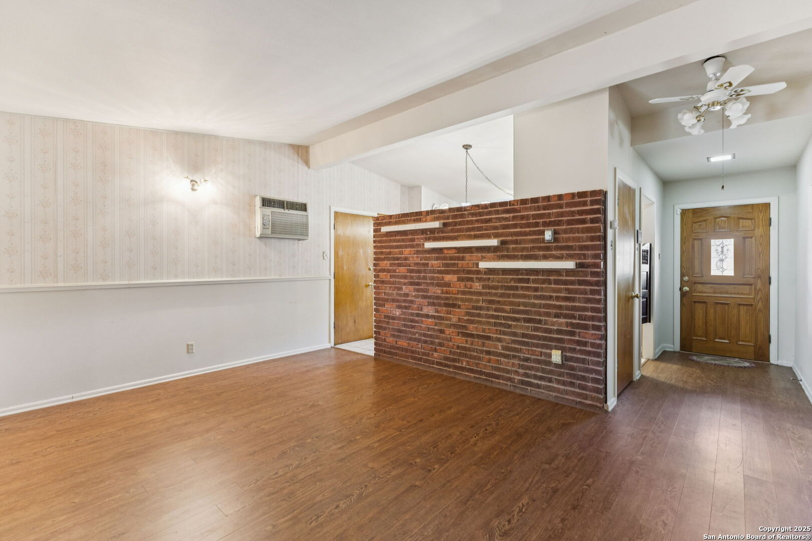 4518 Tropical San Antonio TX 78218