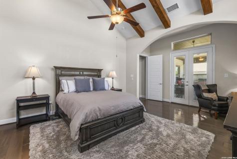 24142 Mateo San Antonio TX 78261