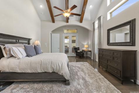 24142 Mateo San Antonio TX 78261