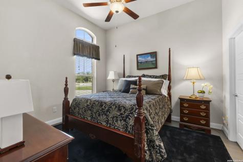 24142 Mateo San Antonio TX 78261
